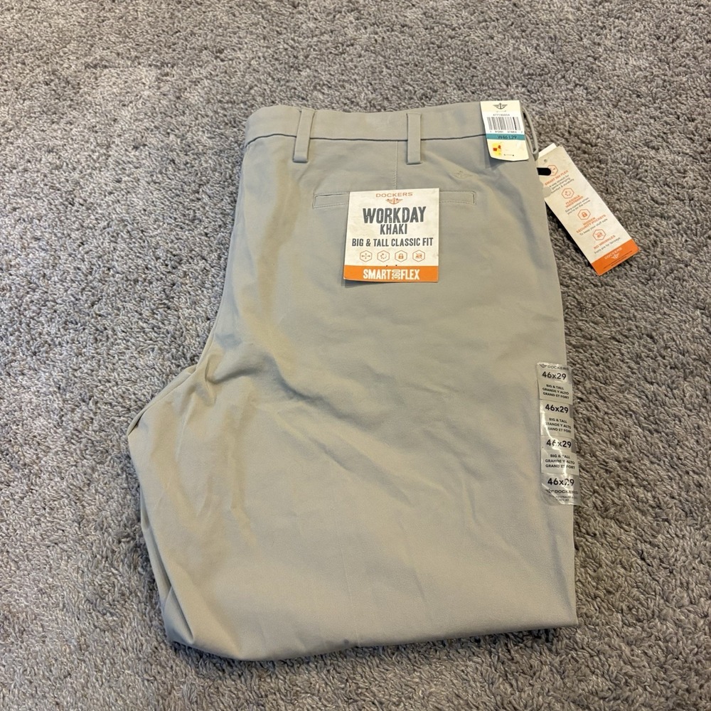 Dockers Work Day Khaki Pants Mens 46x29 Beige Tan Classic Fit Trousers NWD $76